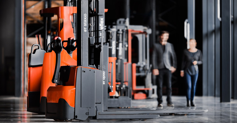 Echipamente in showroom